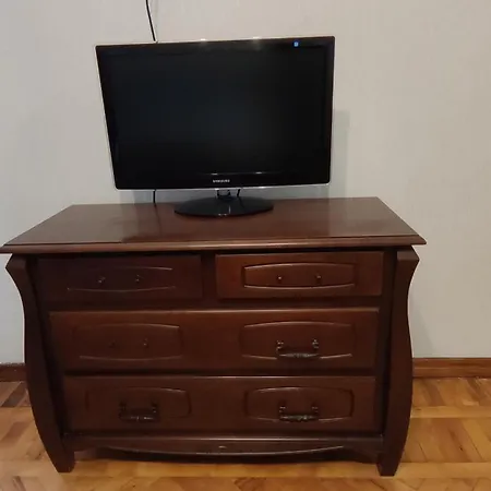 двухкомнатная в центре недалеко от пляжа ланжерон Apartment *